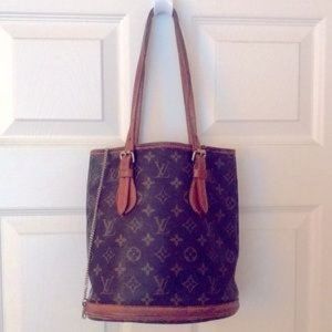 Authentic Louis Vuitton bucket handbag
